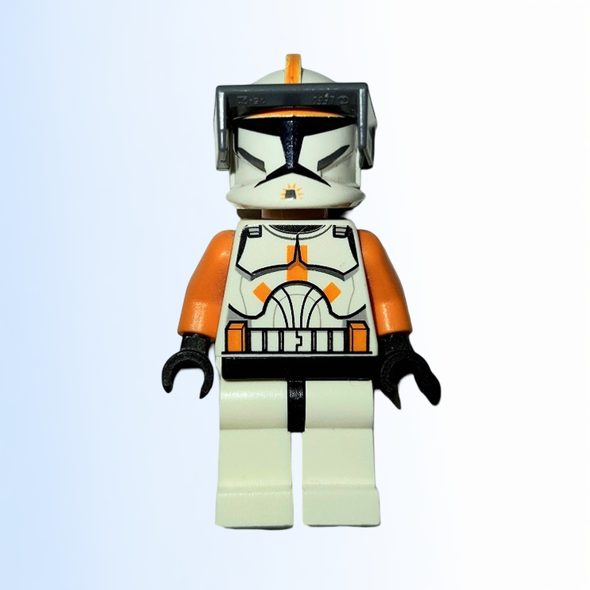 Clone Trooper Commander Cody, 212th Attack Battalion (Phase 1) - Dark Bluish Gray Visor, Large Eyes - sw0341