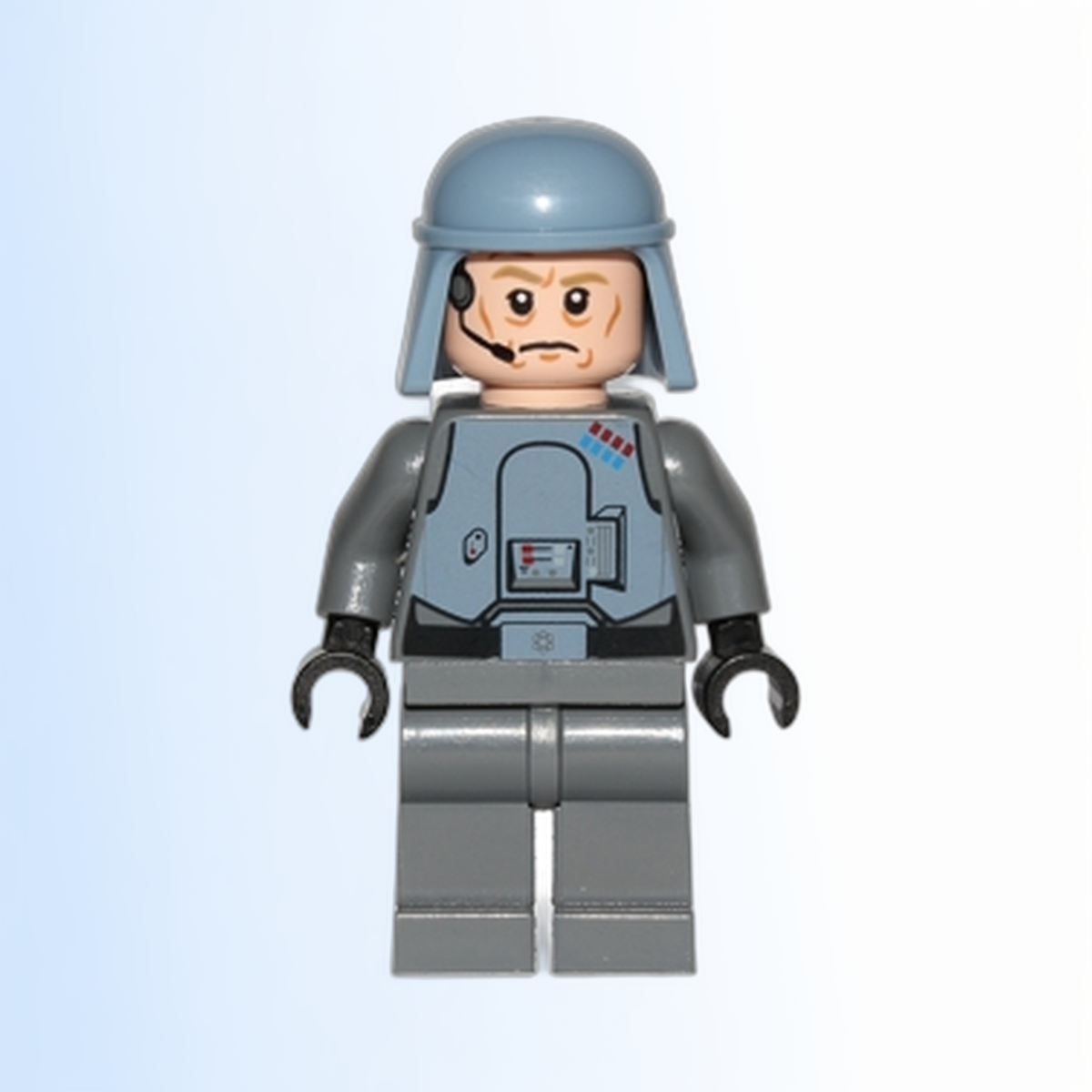 General Maximillian Veers - Chest Armor, Sand Blue Helmet - sw0579